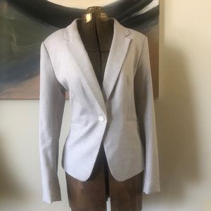 Cream colored blazer by H&M size 12 US, NWT